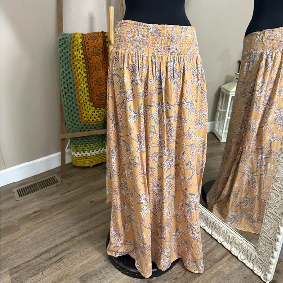 Japna • Boho Floral Faux Wrap Maxi Skirt - Picture 8 of 9